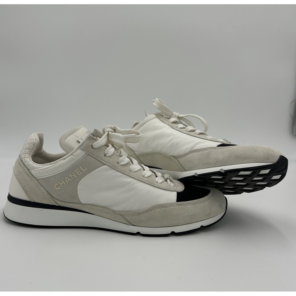 Chanel Interlocking CC Logo Sport Sneaker Suede Nylon I G45587 White Black Sz 39